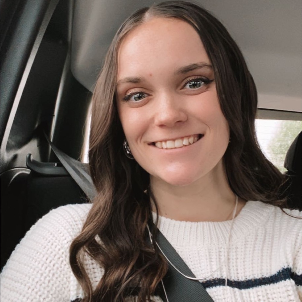 Meet your Posher, Maddie